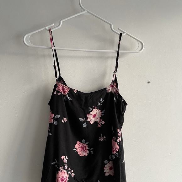 Floral top - Picture 5 of 8